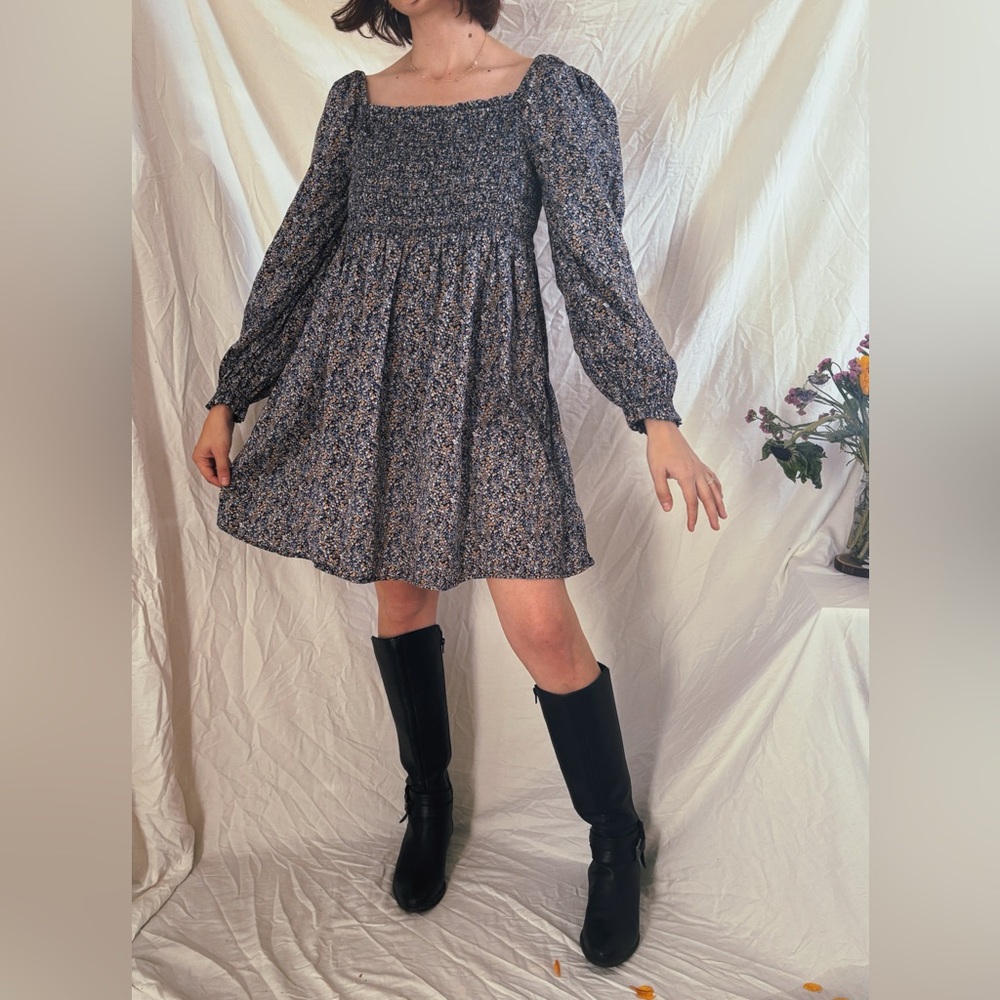 GAP Floral Puff Sleeve Smocked Mini Dress - Picture 2 of 7
